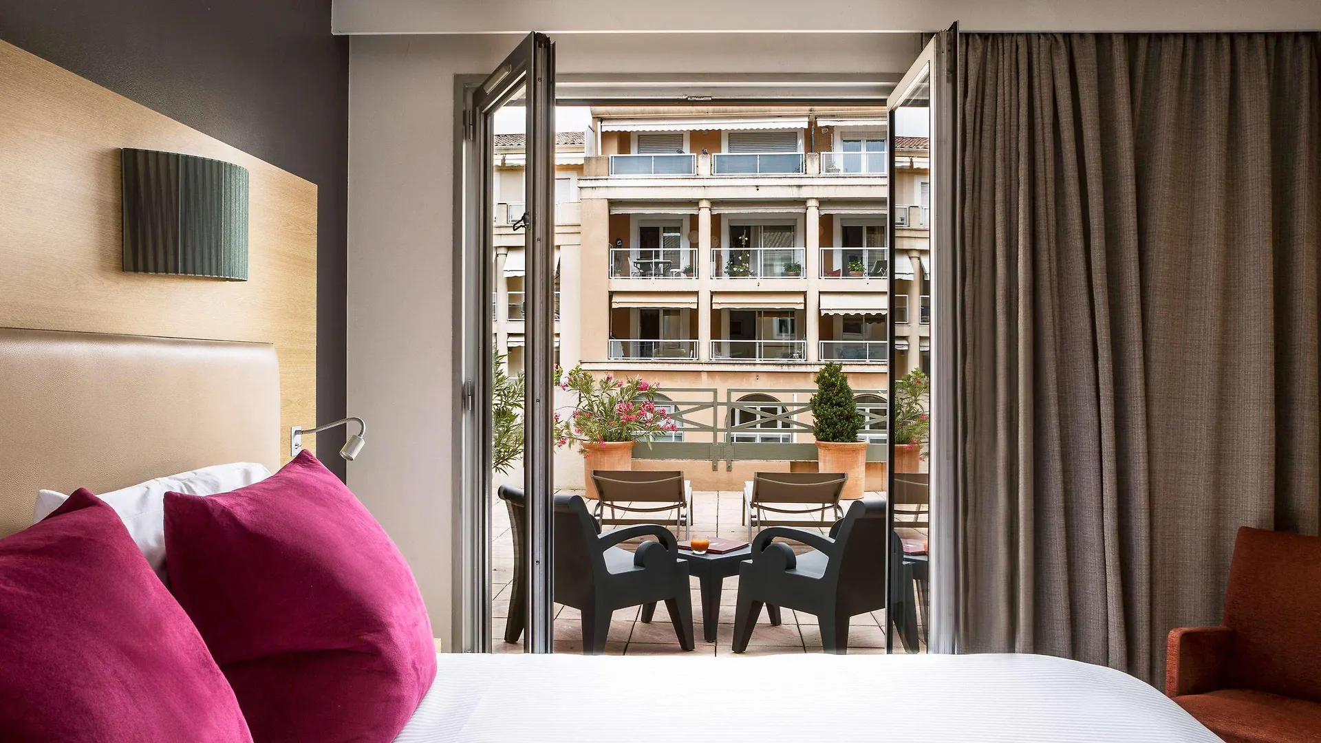 Grand Hotel Roi Rene Aix - Mgallery Collection Αιξ-αν-Προβάνς