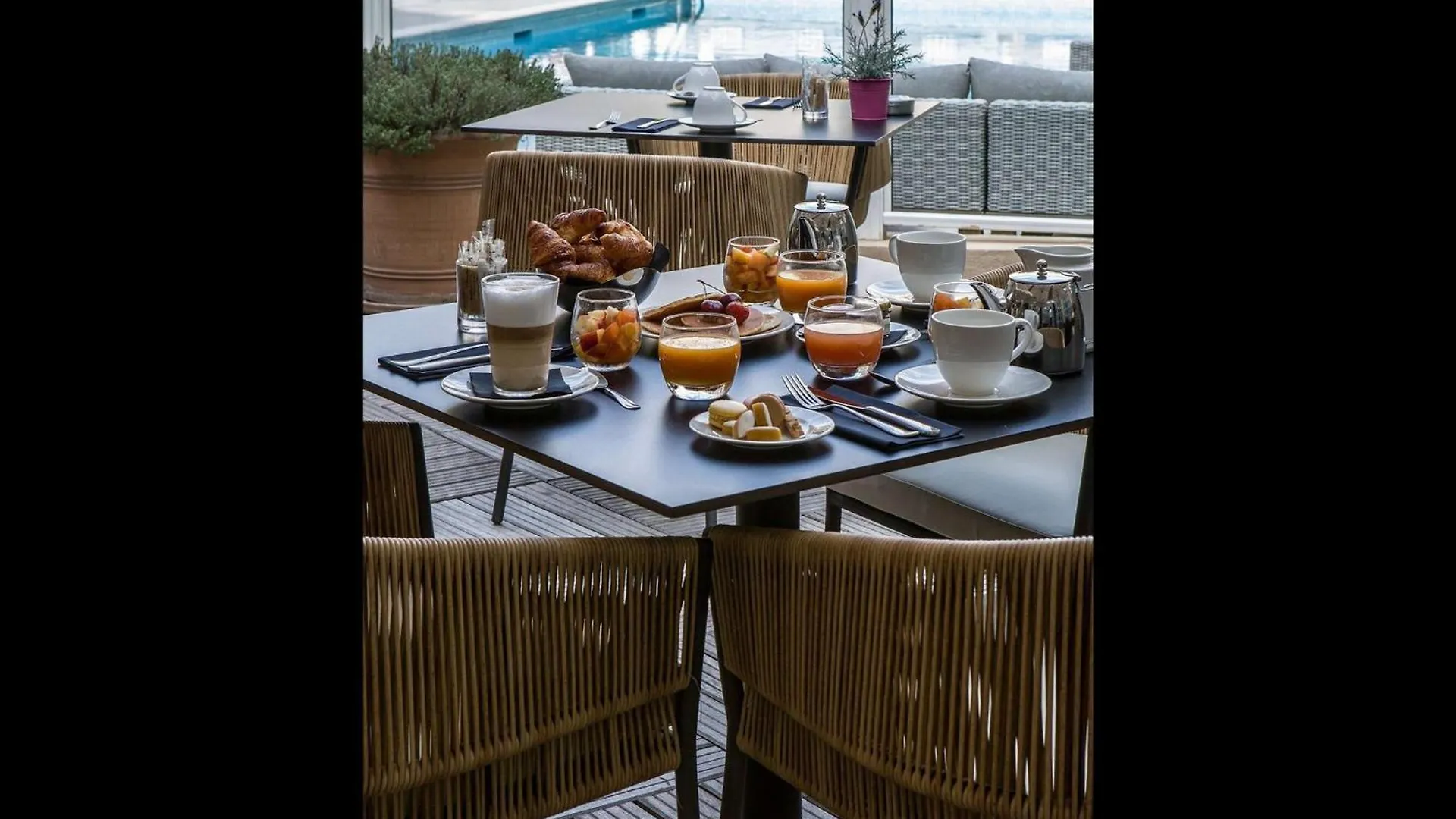 Grand Hotel Roi Rene Aix En Provence Centre - Mgallery Aix-en-Provence